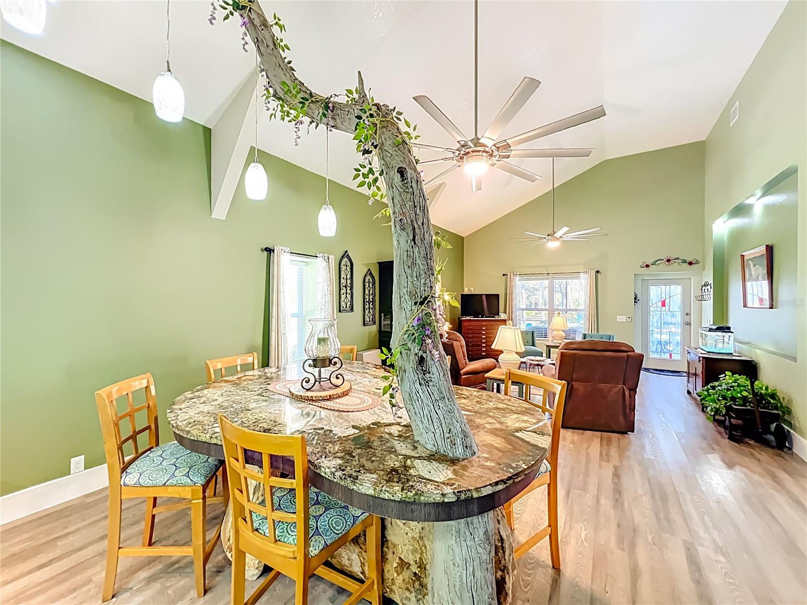 MULLET LAKE RETREAT 5 ACRE DEV - Residential