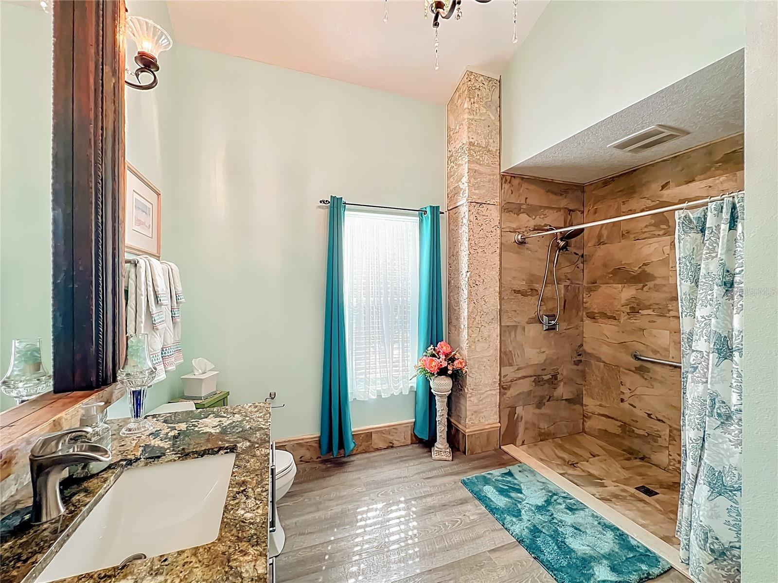 MULLET LAKE RETREAT 5 ACRE DEV - Residential