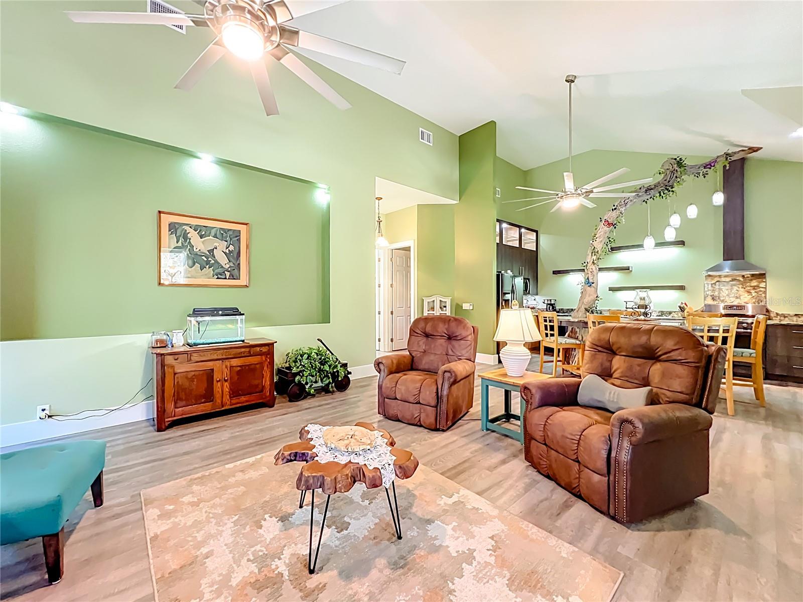 MULLET LAKE RETREAT 5 ACRE DEV - Residential