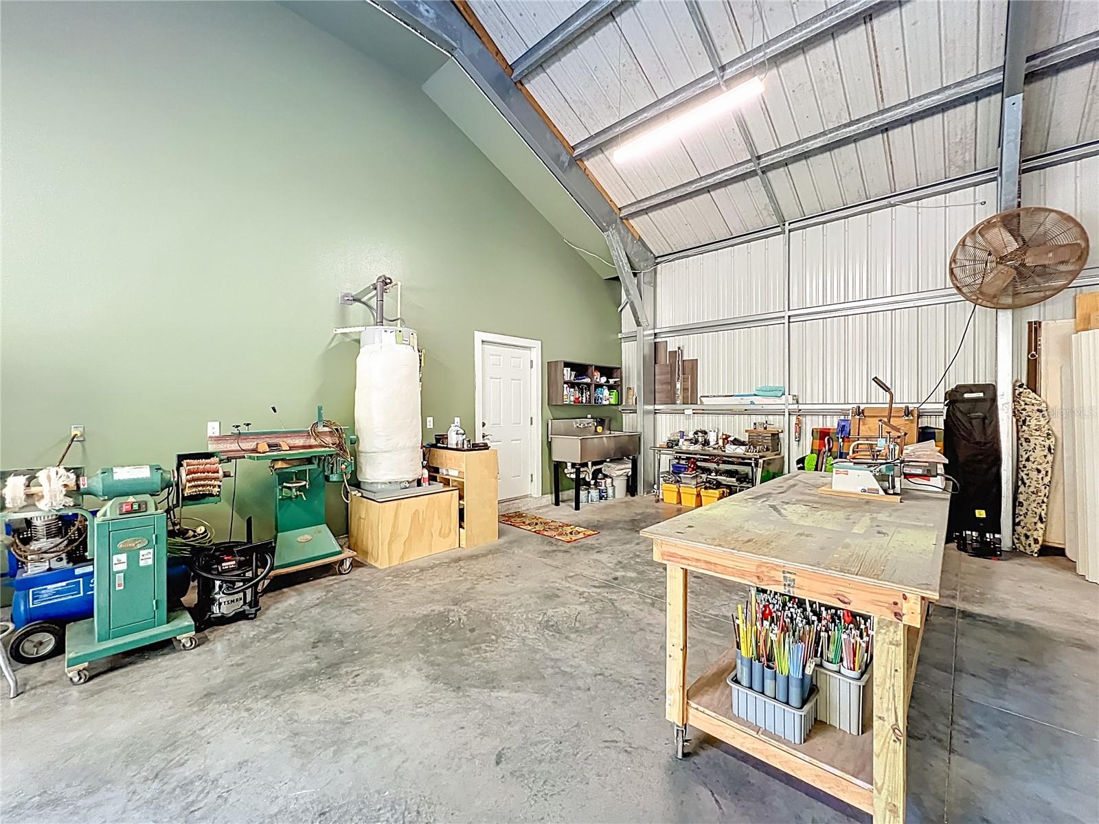 MULLET LAKE RETREAT 5 ACRE DEV - Residential