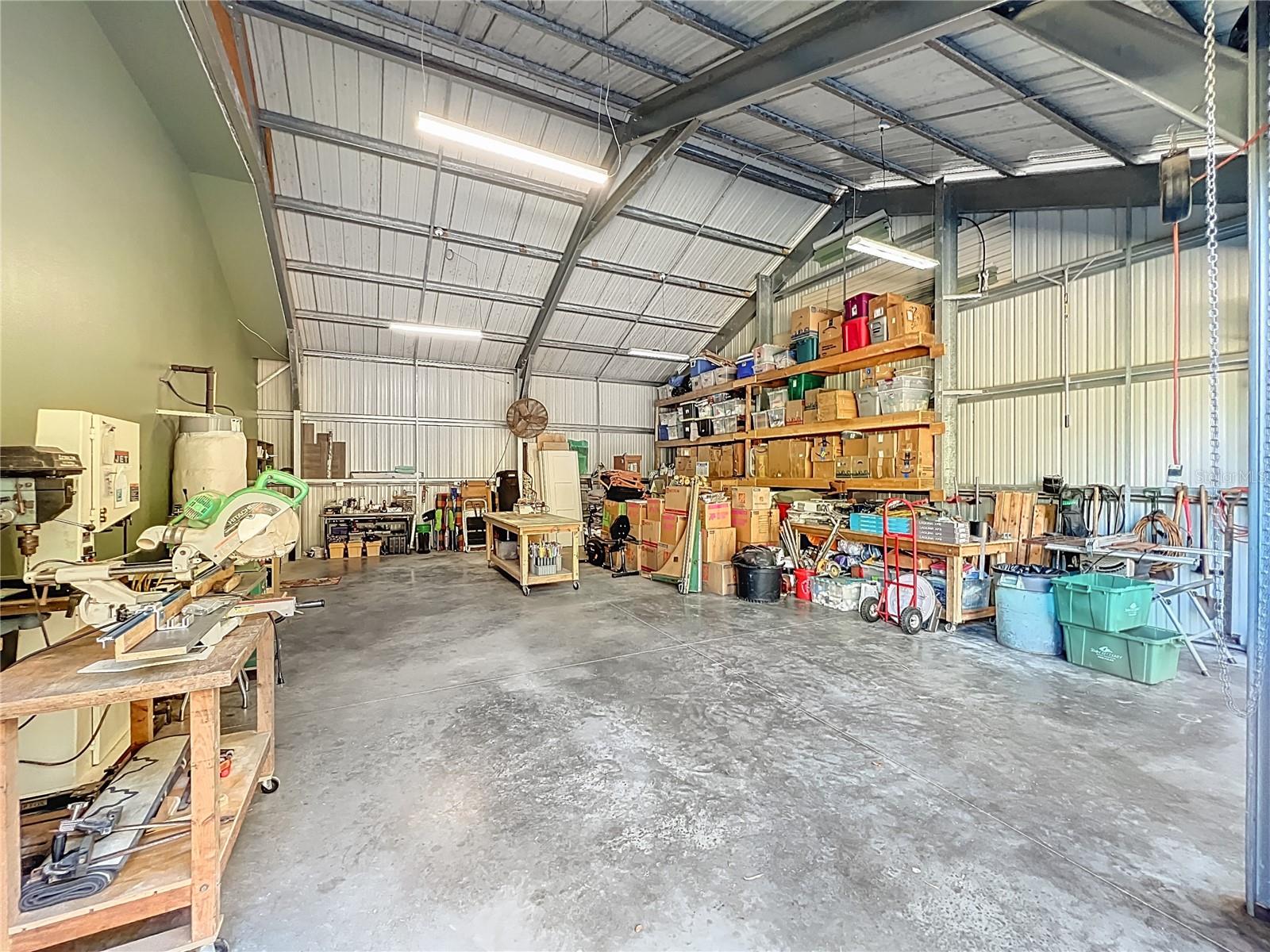 MULLET LAKE RETREAT 5 ACRE DEV - Residential