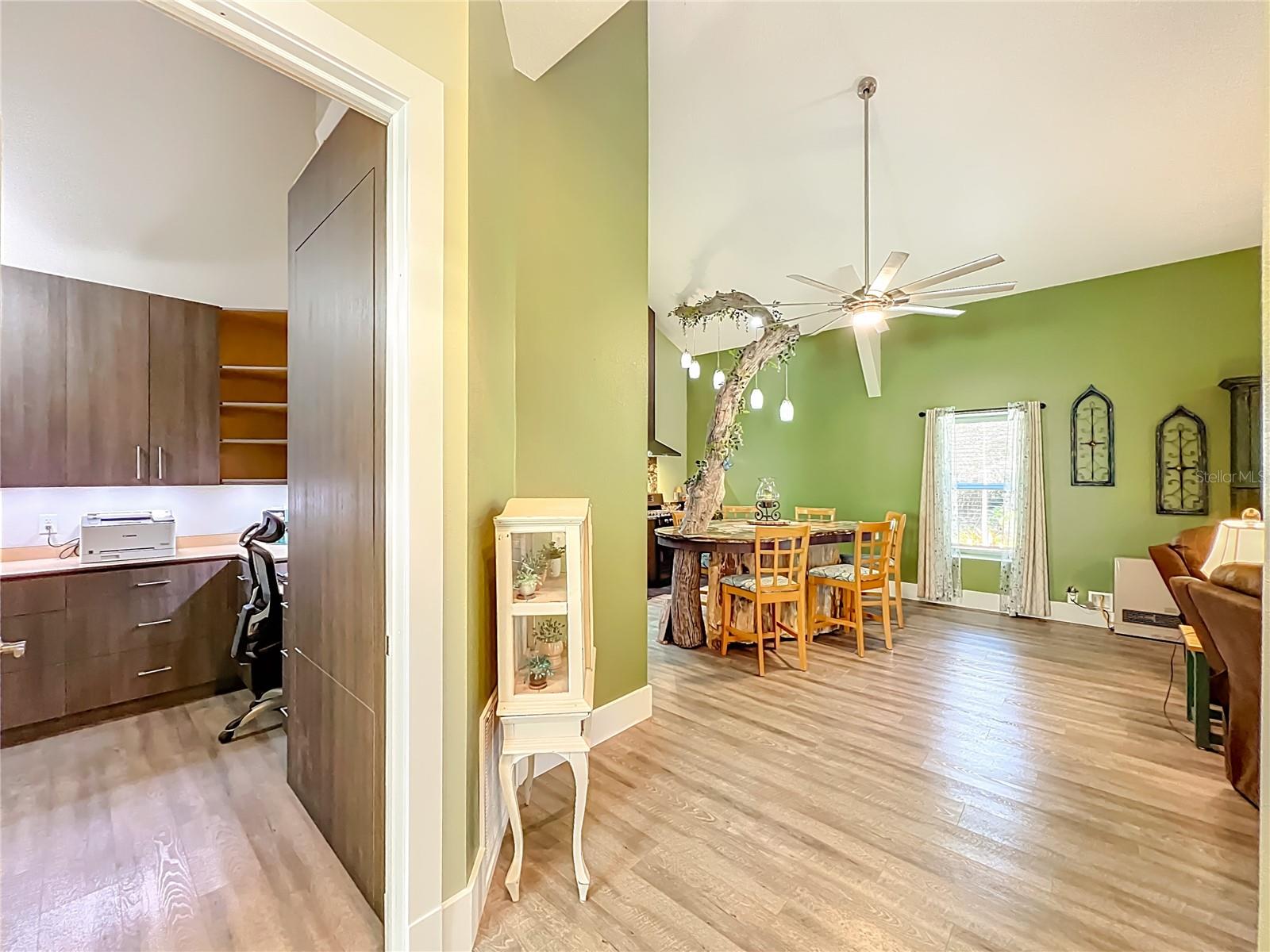 MULLET LAKE RETREAT 5 ACRE DEV - Residential