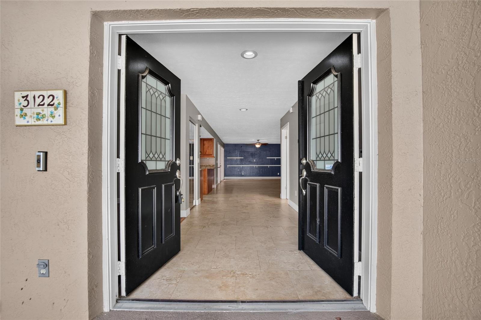 3122 RESEDA COURT