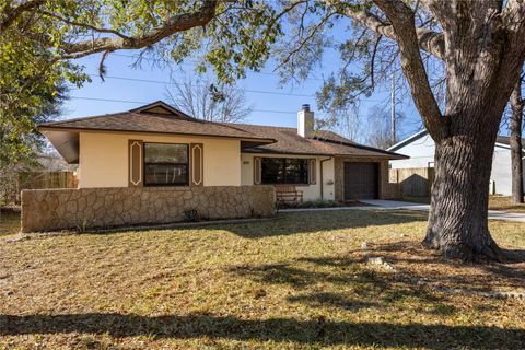 8031 SW 13TH ROAD GAINESVILLE FL 32607