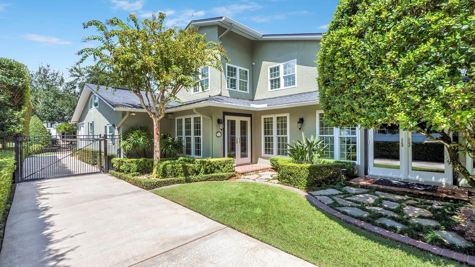 1200 WOODMERE DRIVE