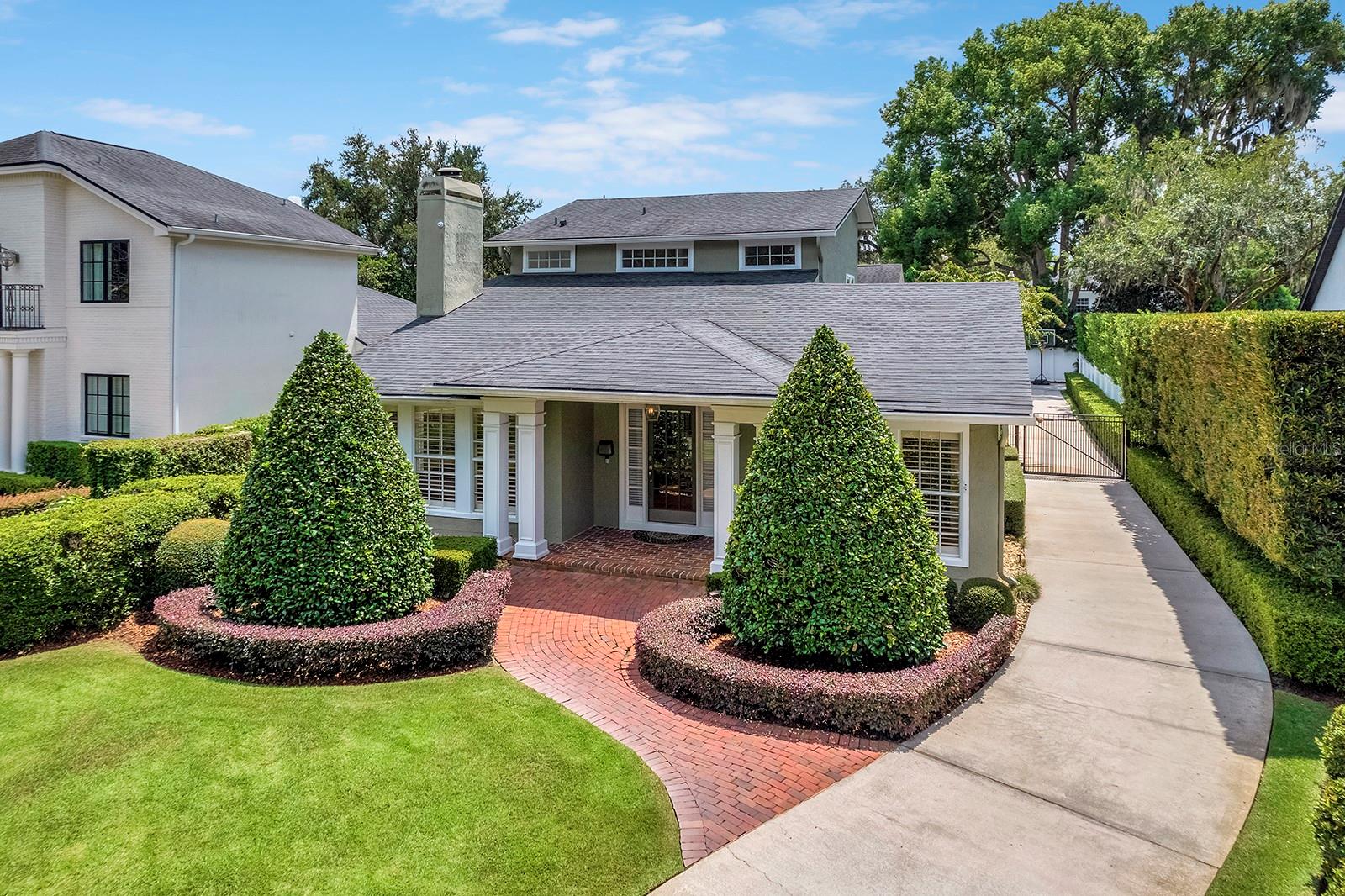 1200 WOODMERE DRIVE