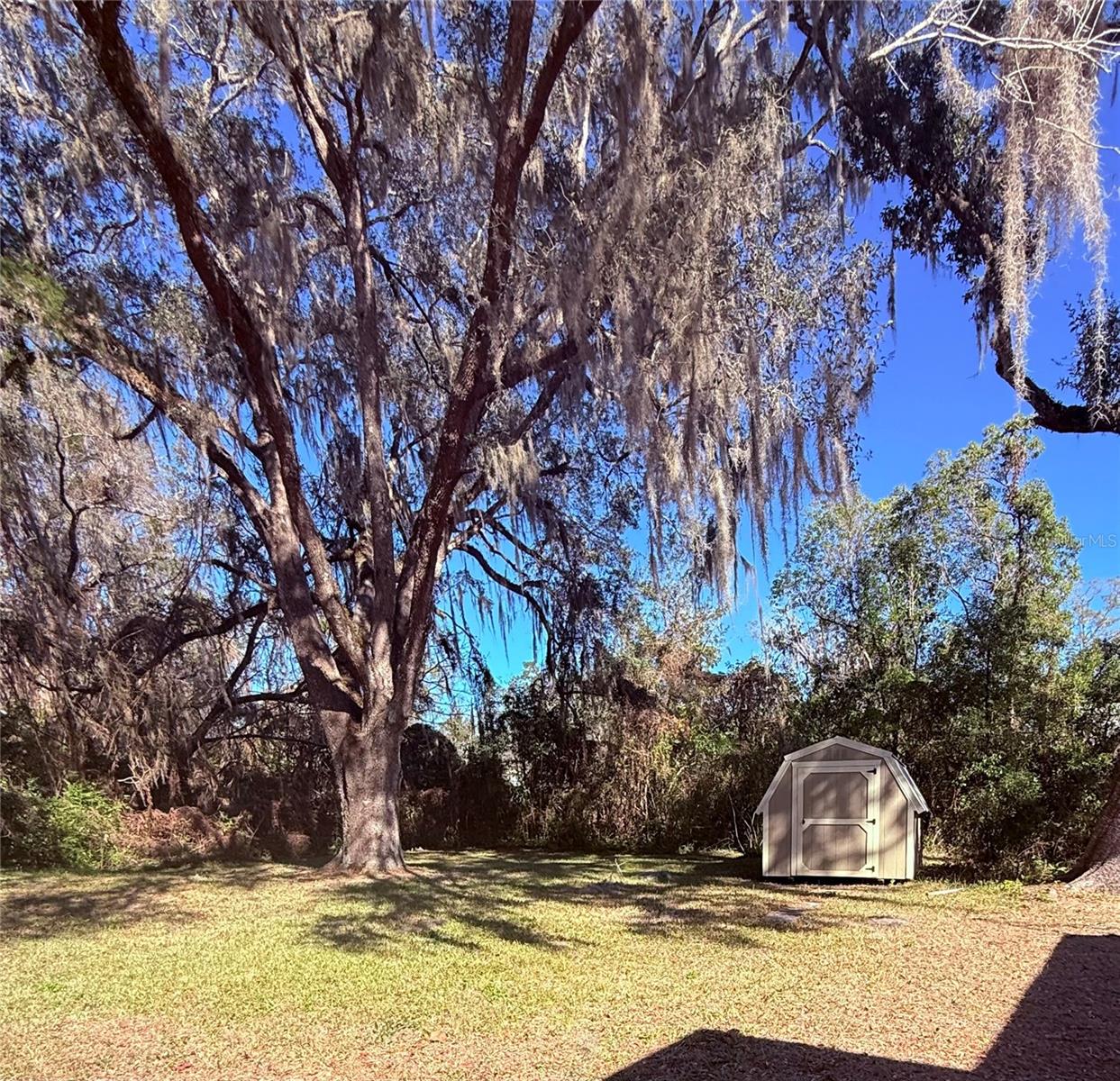 HOME TERRACE - Residential Income