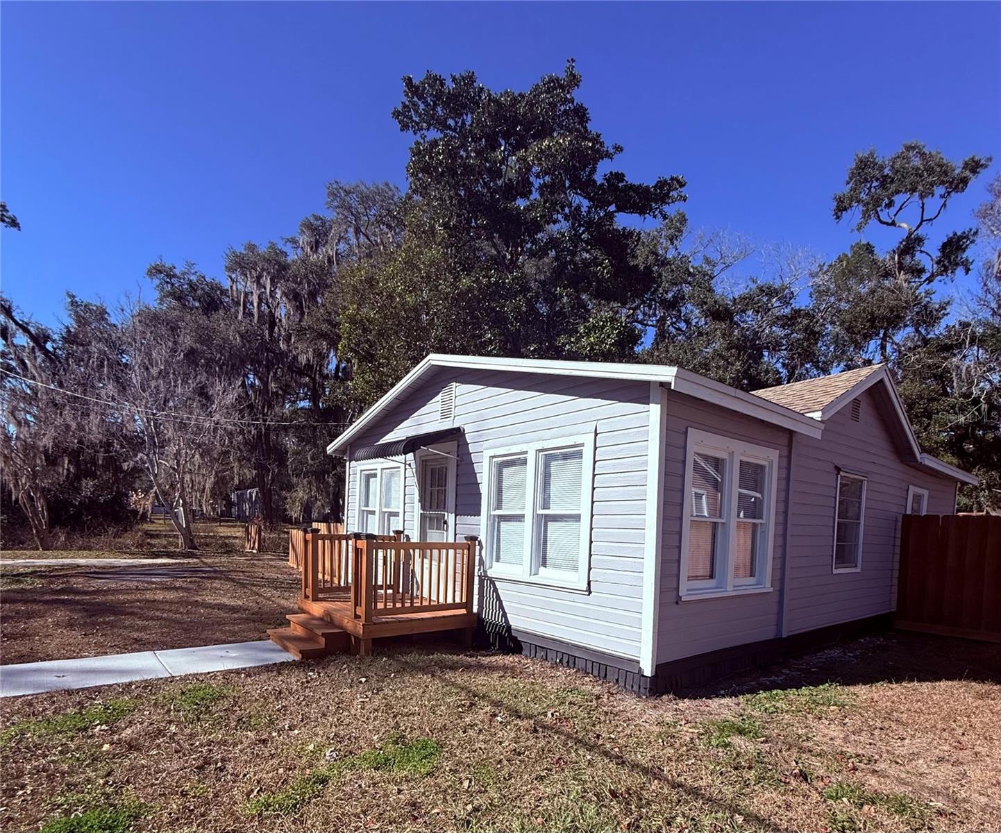 HOME TERRACE - Residential Income