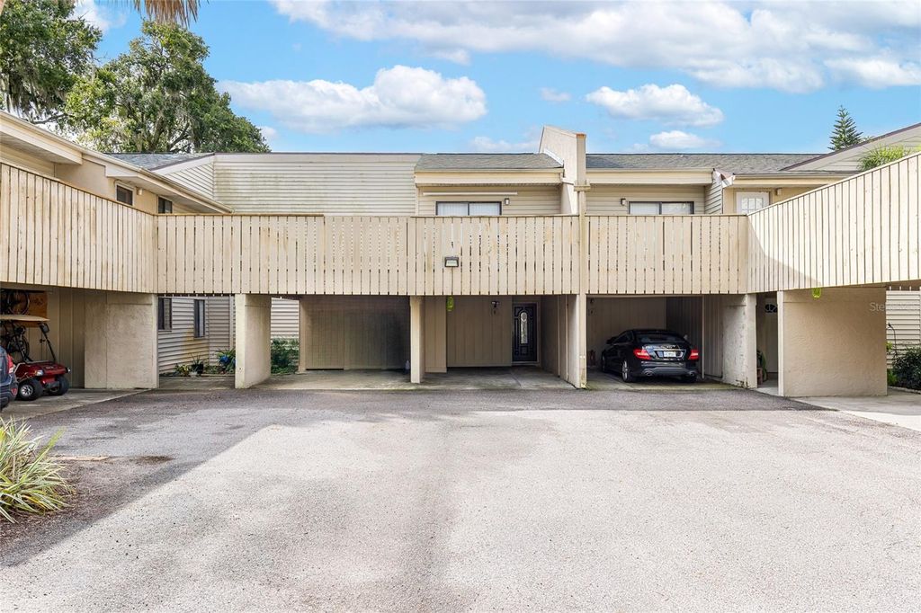 Photo of 1428 Oak Place #D, Apopka, FL 32712 (MLS # O6354393)