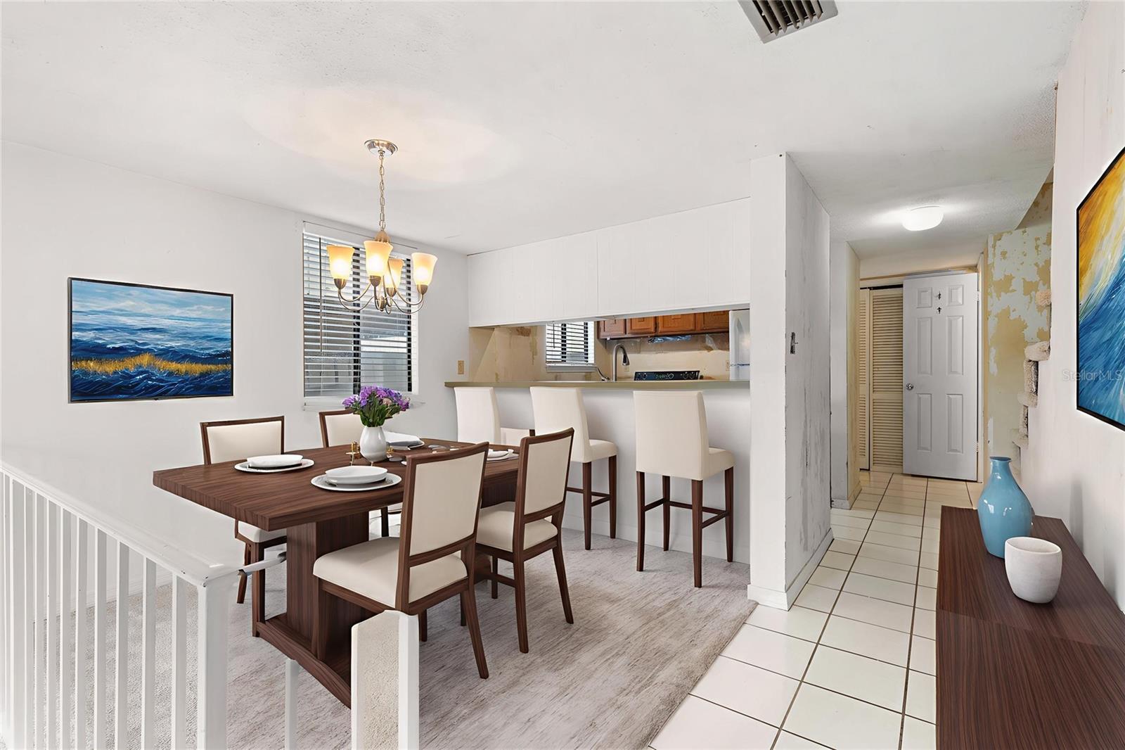 ERROL OAKS CONDO 01 - Residential