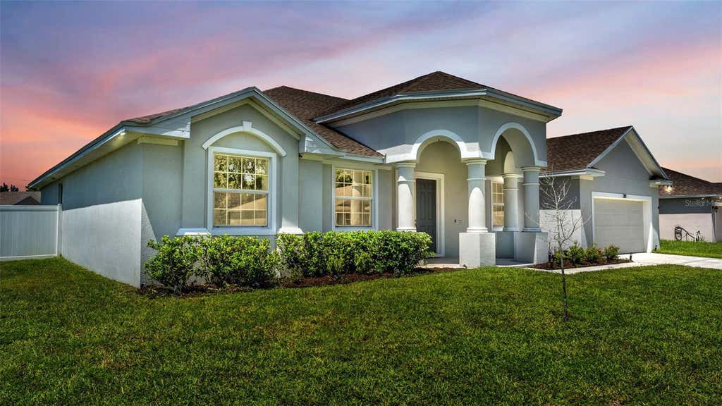 Photo of 283 Cove At Eagle Lake Circle, Eagle Lake, FL 33839 (MLS # L4963661)