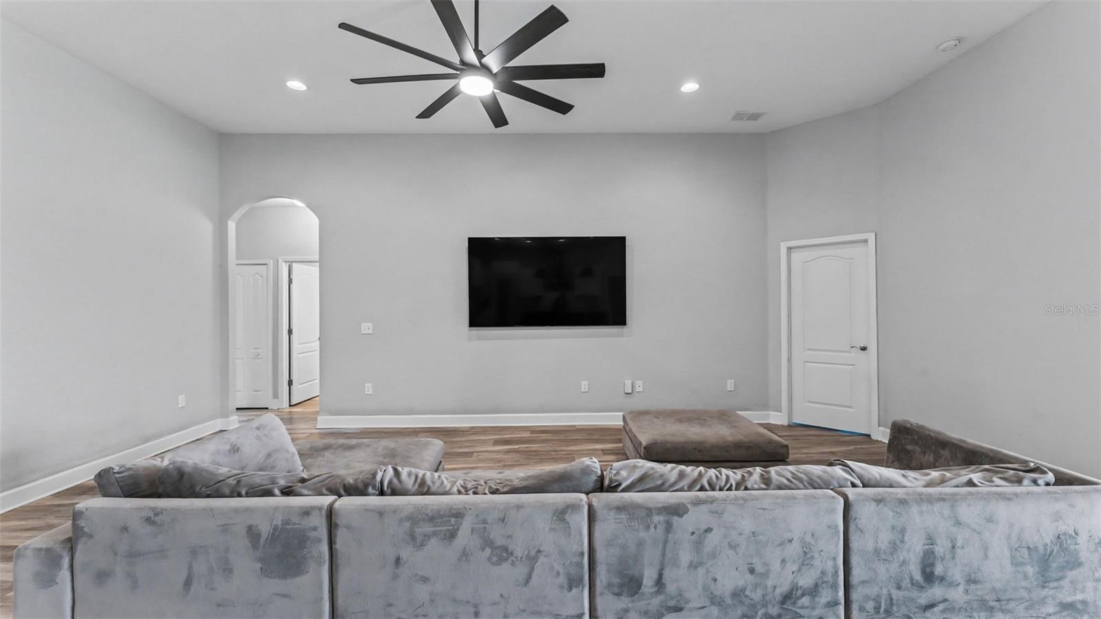 283 COVE AT EAGLE LAKE CIRCLE