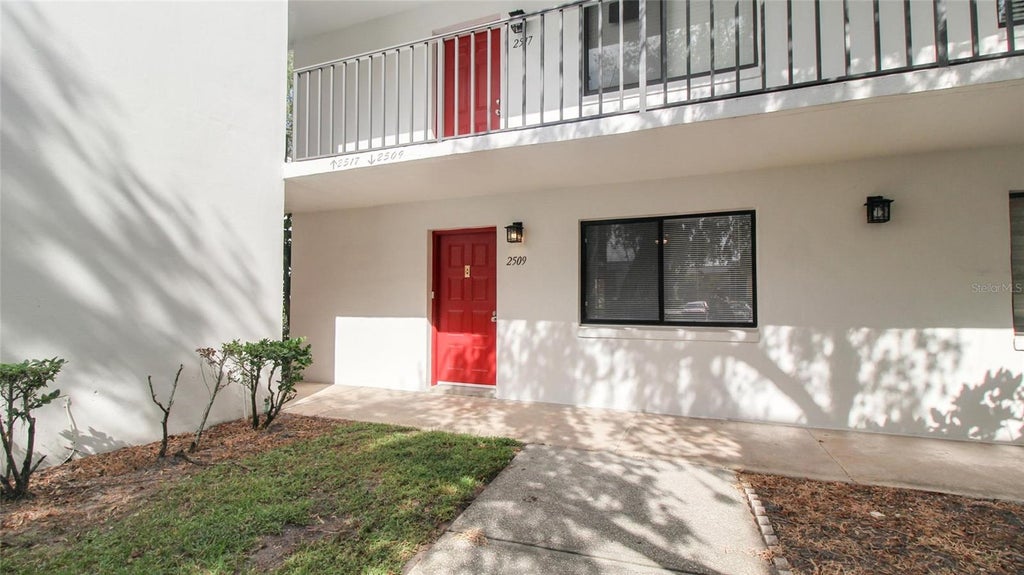 Photo of 2509 Oak Park Way #115, Orlando, FL 32822 (MLS # O6440488)