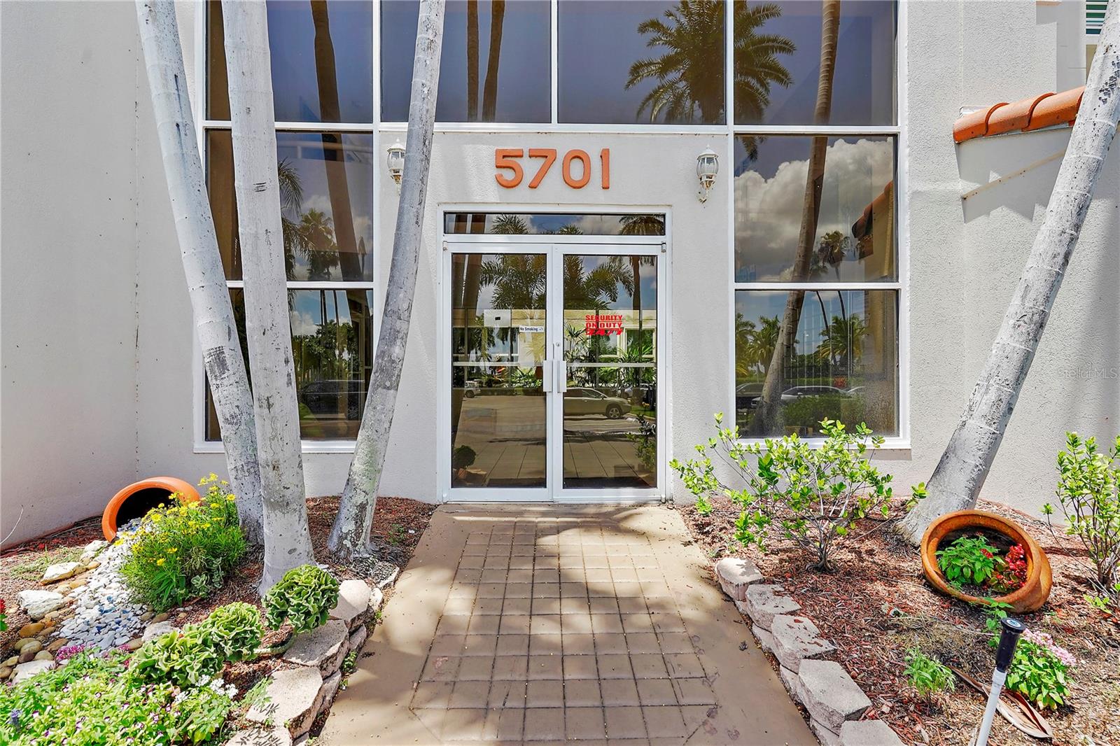 BAHIA VISTA - Residential