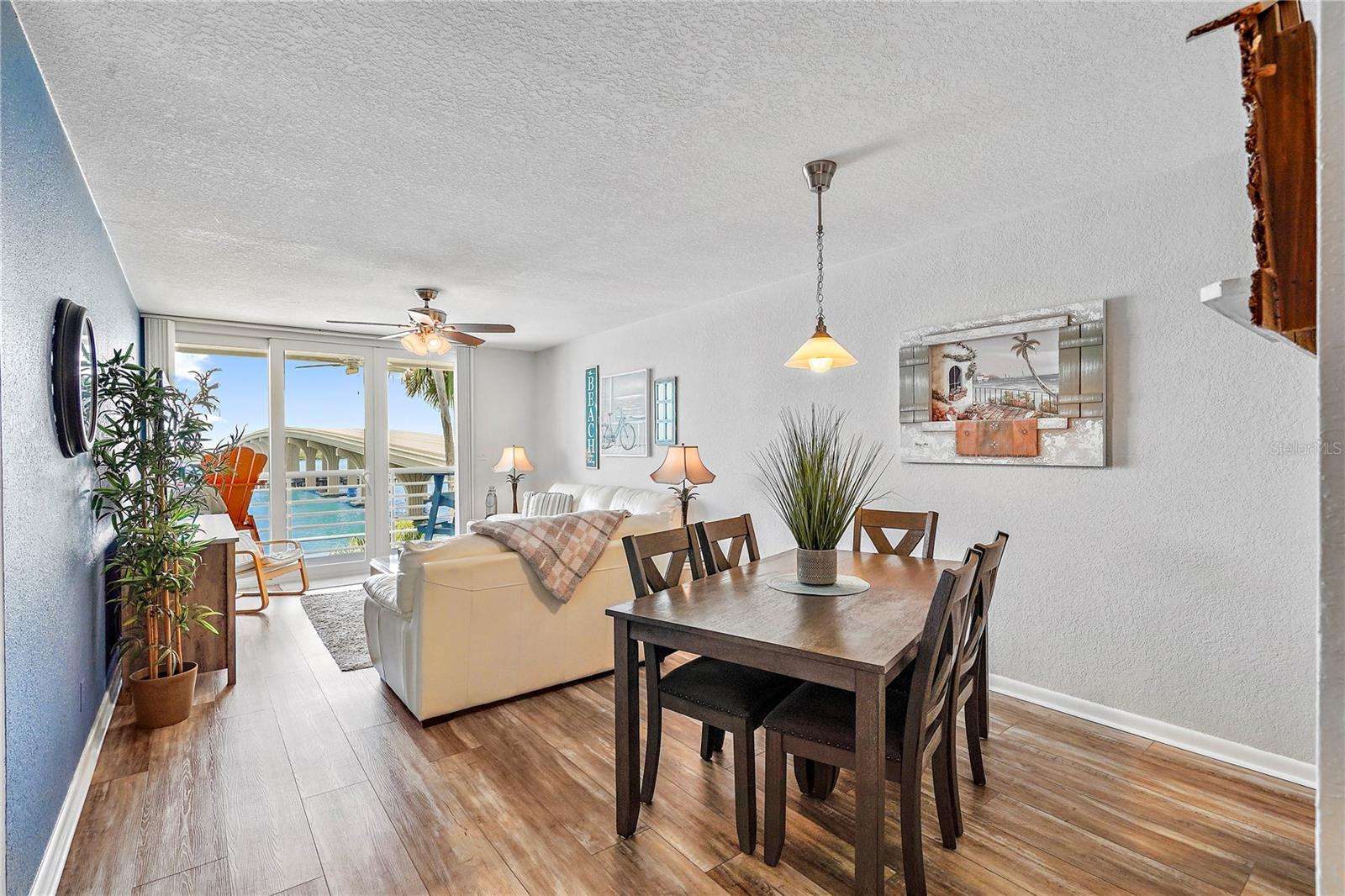 BAHIA VISTA - Residential