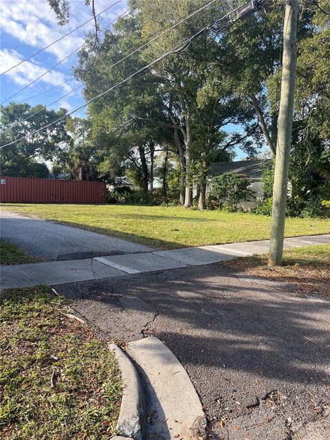 413 LEBEAU STREET CLEARWATER FL 33755
