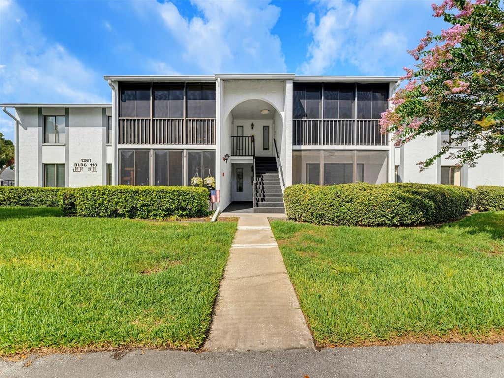 Photo of 1261 Pine Ridge Circle W #D1, Tarpon Springs, FL 34688 (MLS # TB8526660)