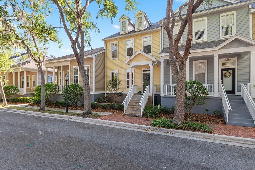 Photo of 4947 SW 91st Way, Gainesville, FL 32608 (MLS # GC539252)