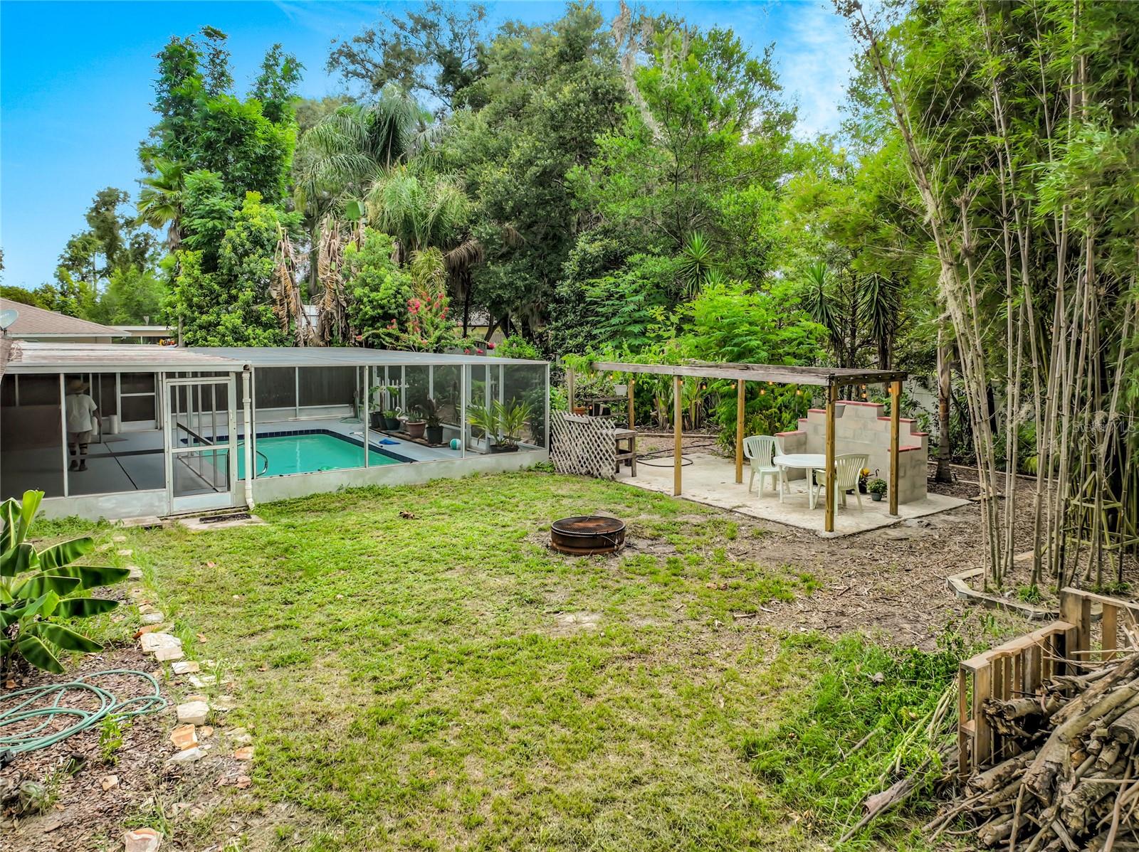 300 PINECREST ROAD