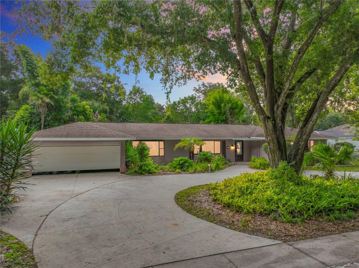 Photo 1 of 75 — 300 PINECREST ROAD, MOUNT DORA, FL 32757