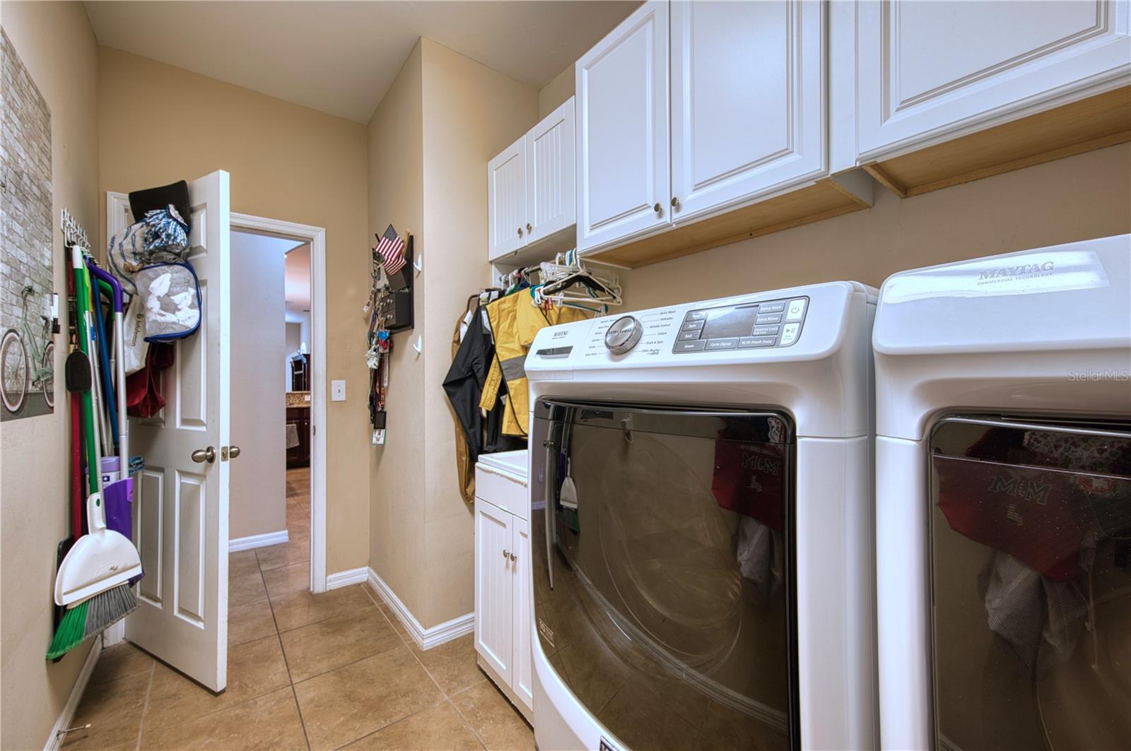 VENTURA VILLAGE - Residential