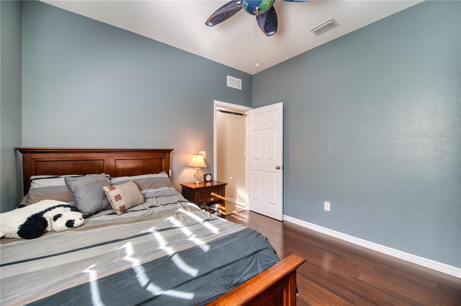 VENTURA VILLAGE - Residential