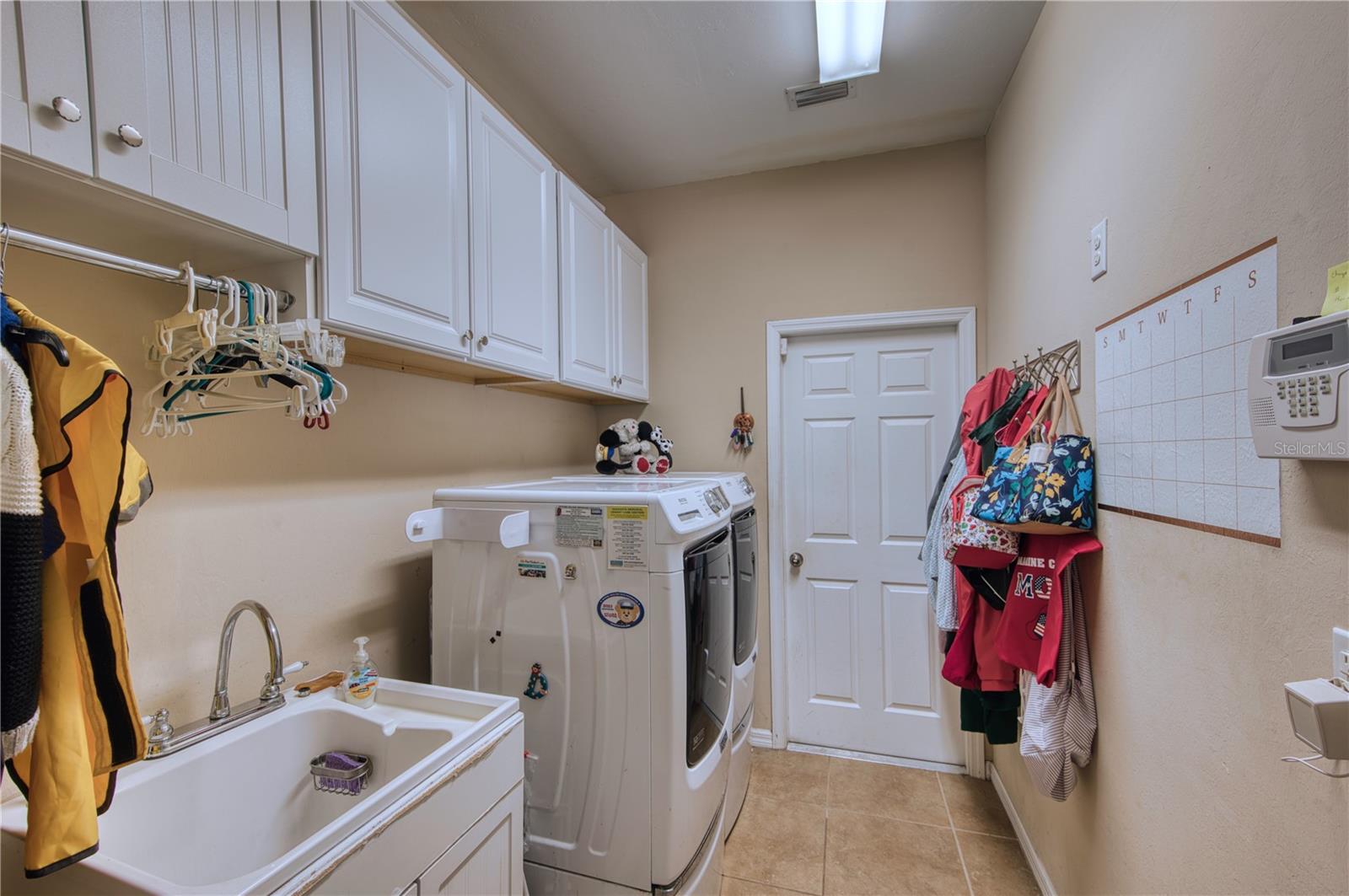 VENTURA VILLAGE - Residential