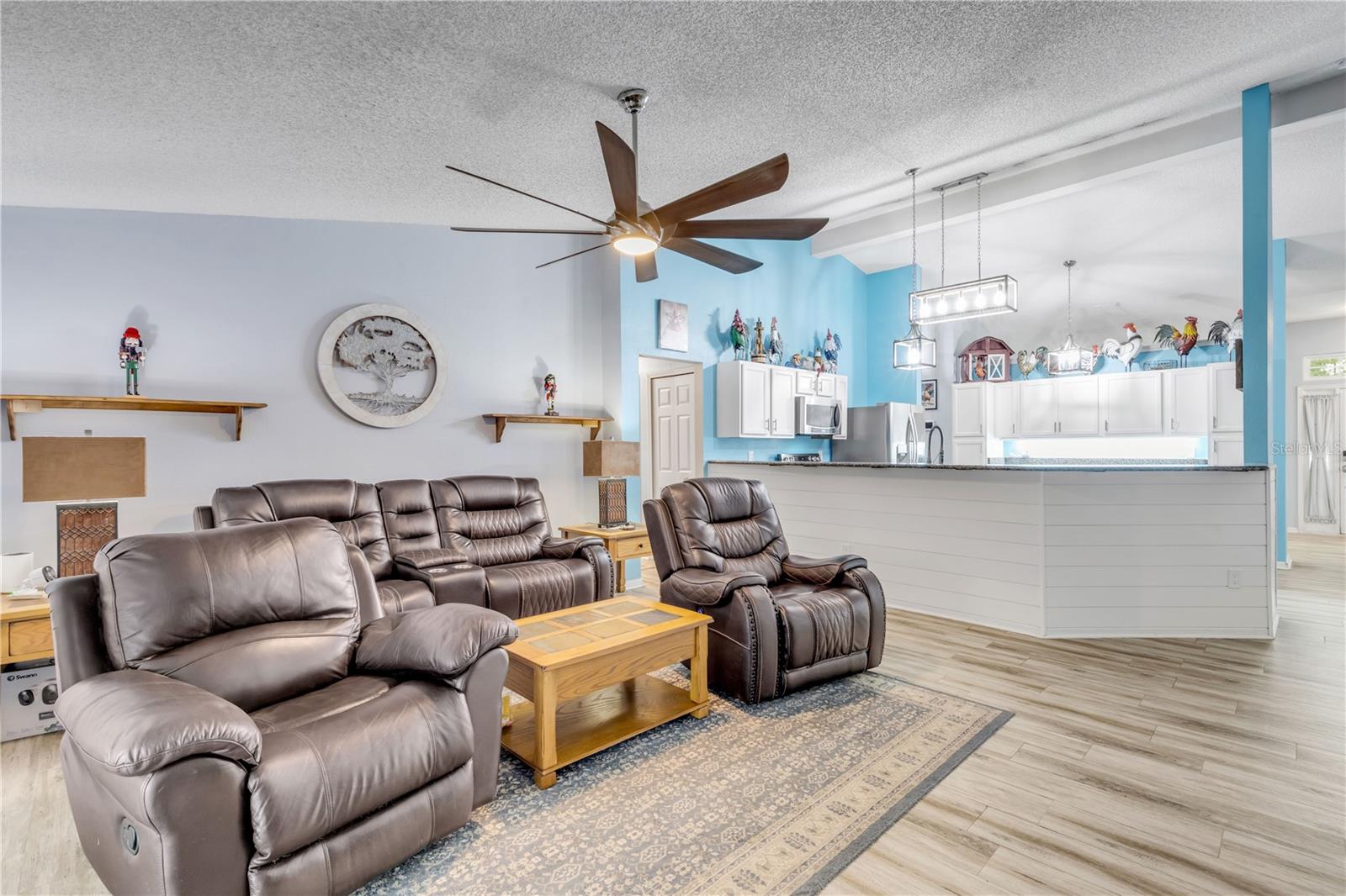 LEHIGH WOODS - Residential