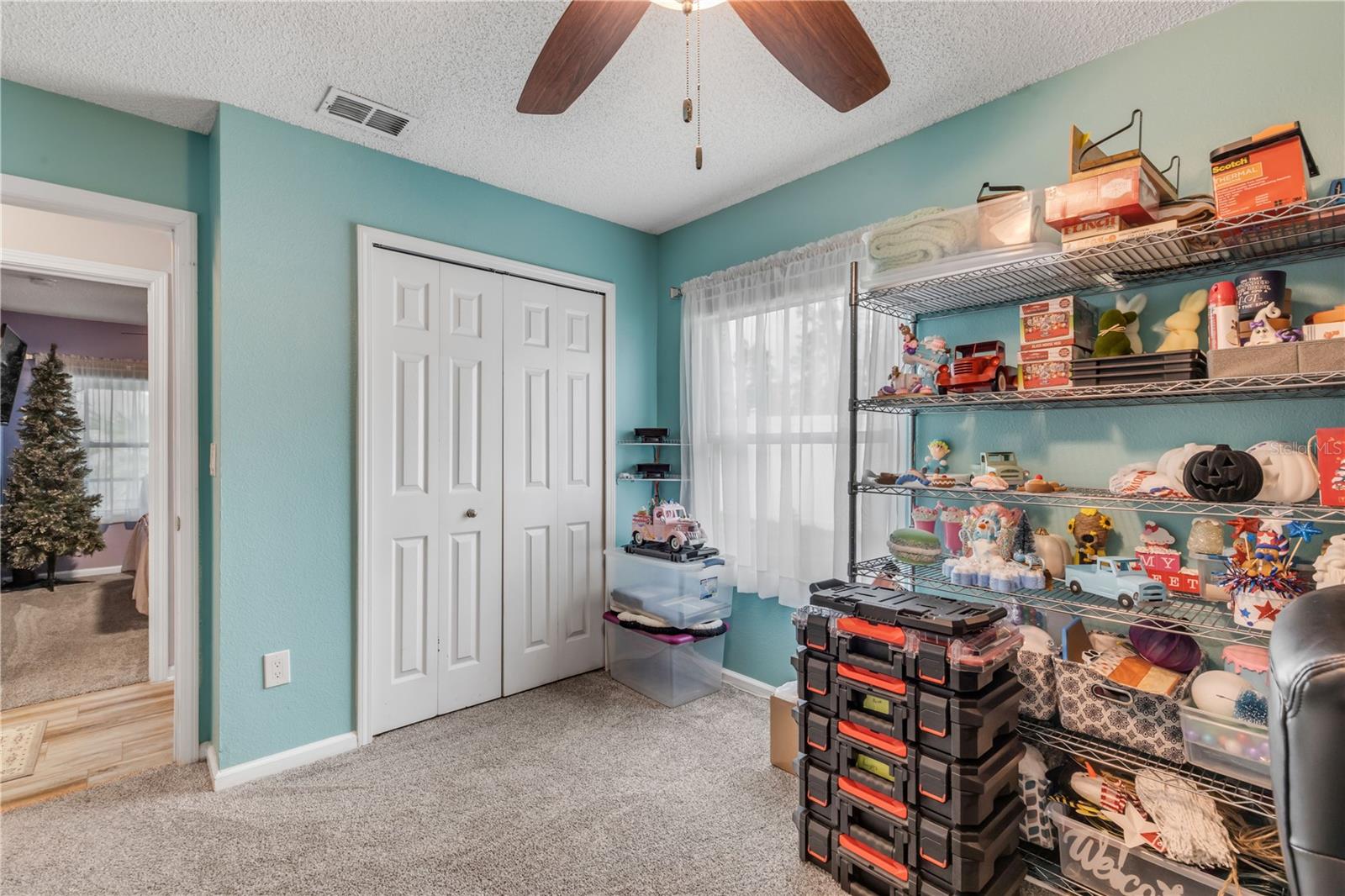 LEHIGH WOODS - Residential