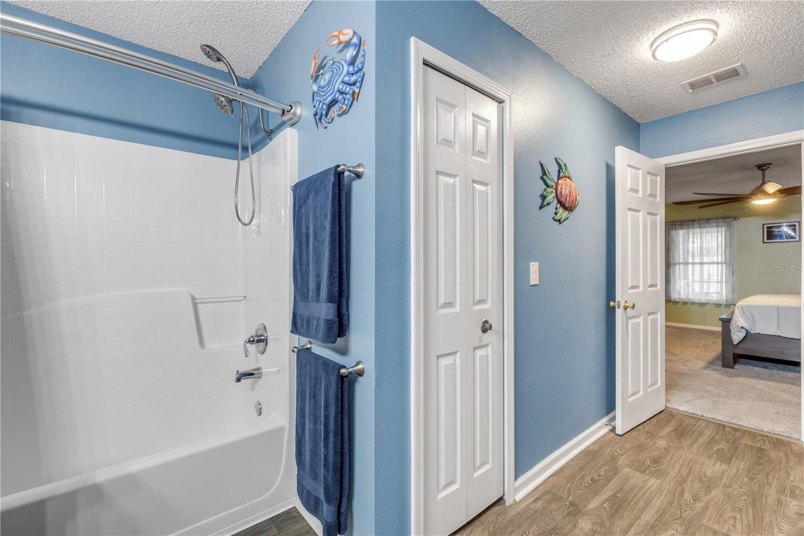 LEHIGH WOODS - Residential