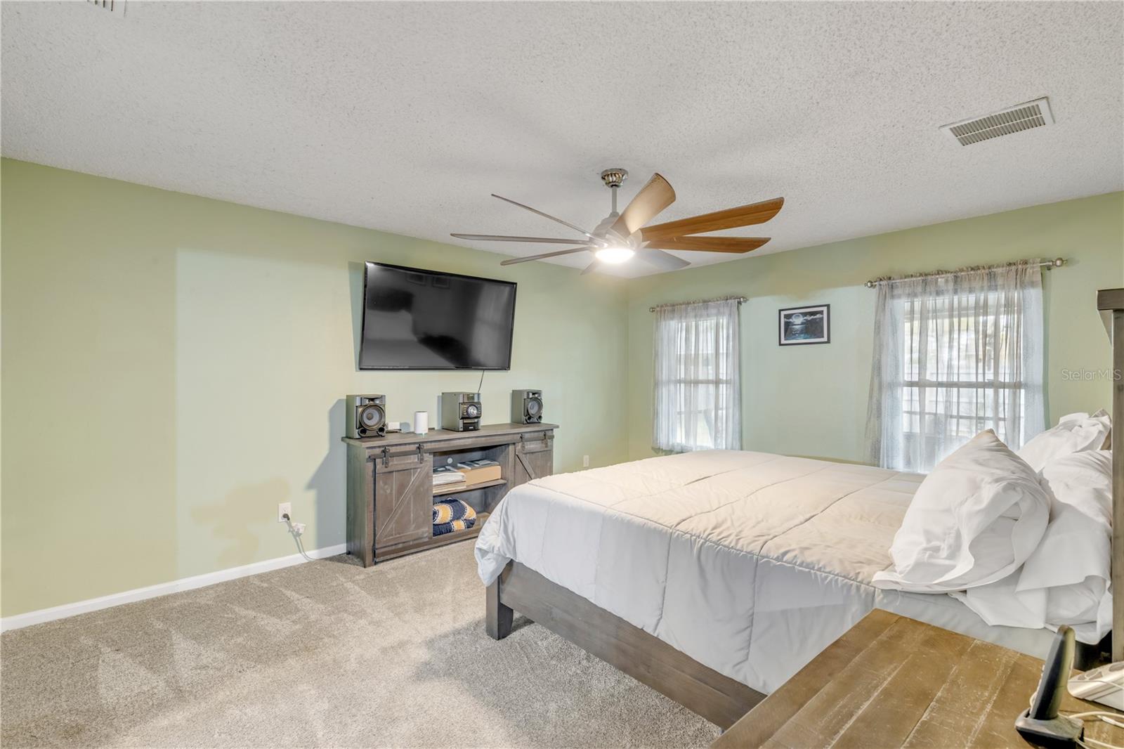 LEHIGH WOODS - Residential