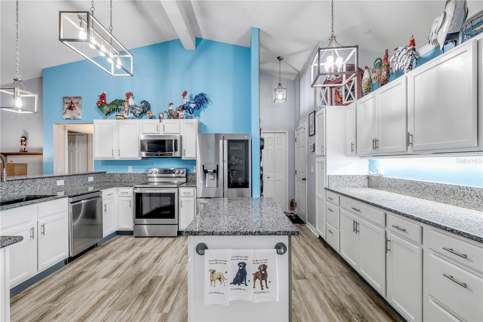 LEHIGH WOODS - Residential