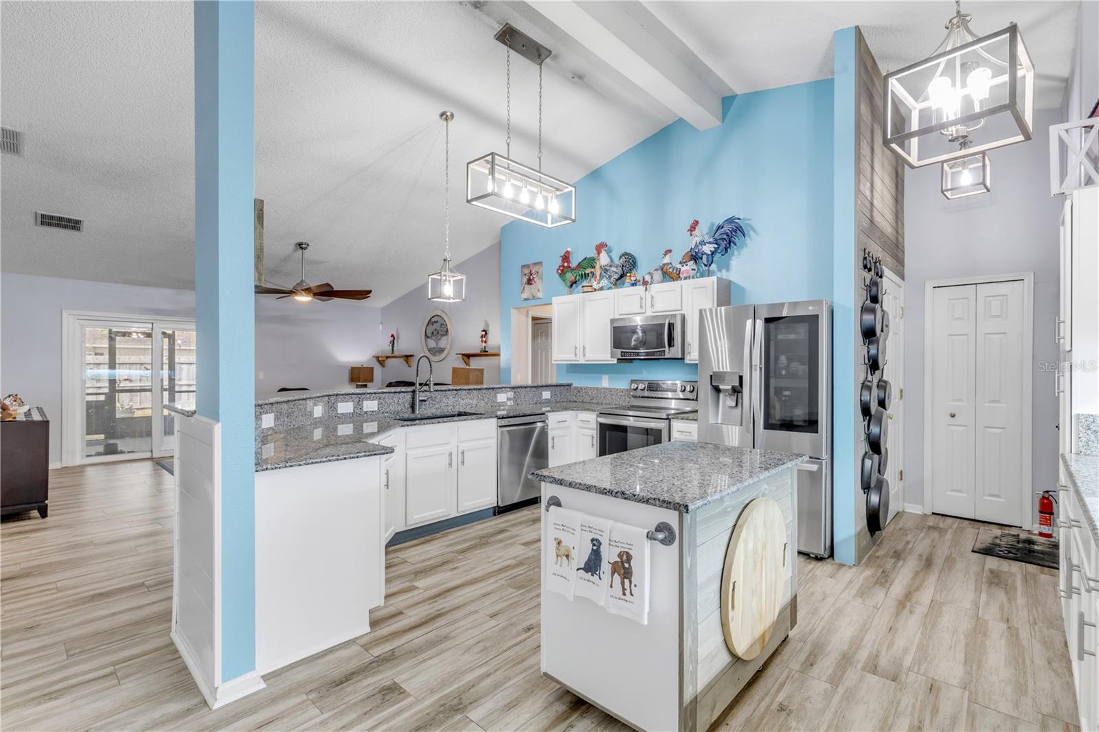 LEHIGH WOODS - Residential