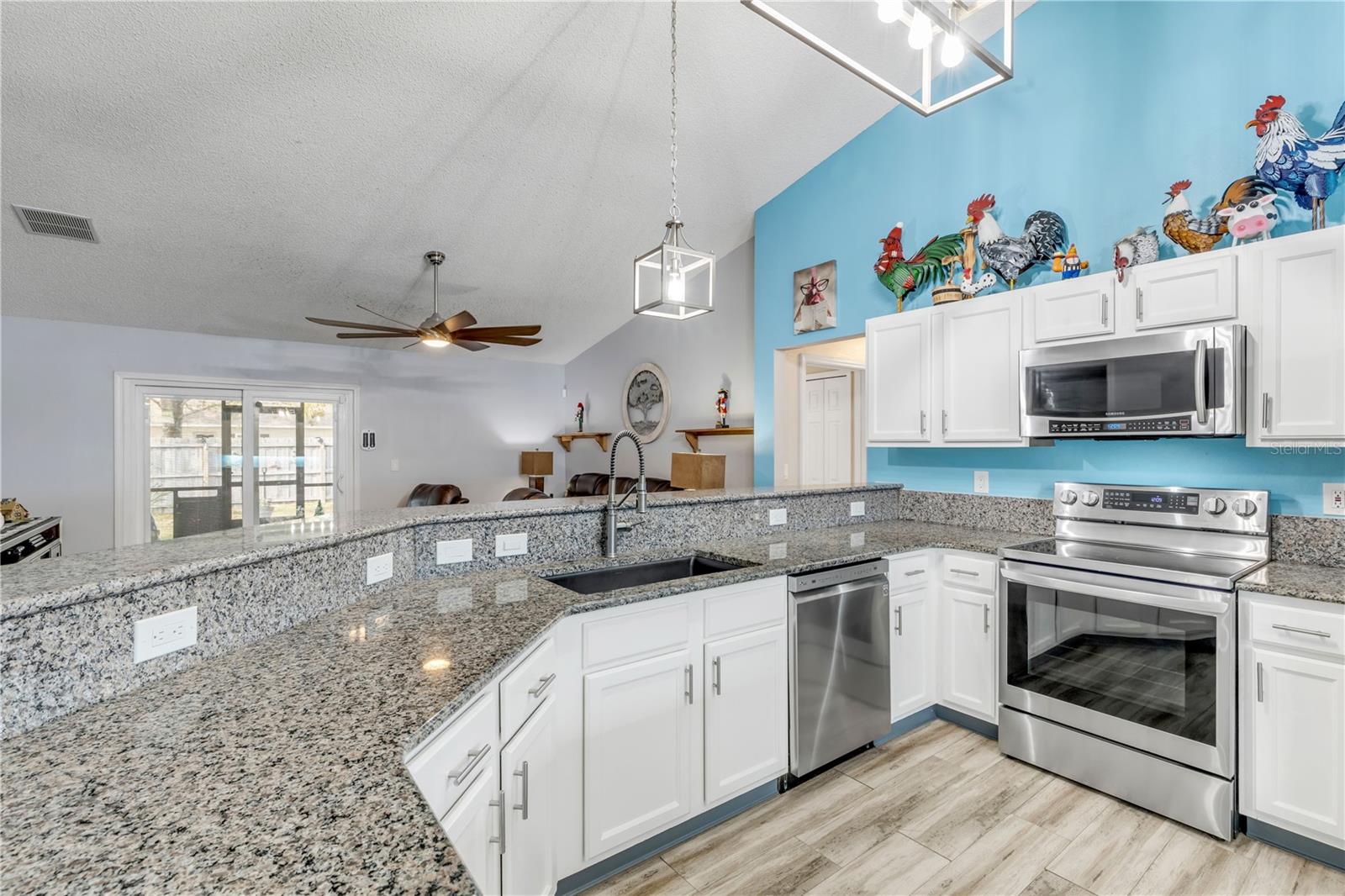 LEHIGH WOODS - Residential