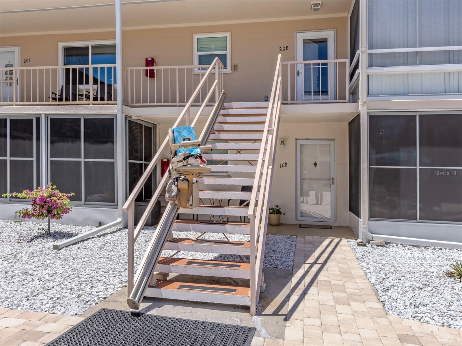 537 MANATEE CT 204, VENICE, FL, 34285 3 537 MANATEE CT 204