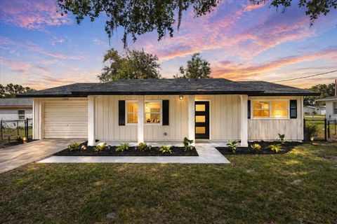 Photo of 2203 Orange Street, Deland, FL 32724 (MLS # O6403985)
