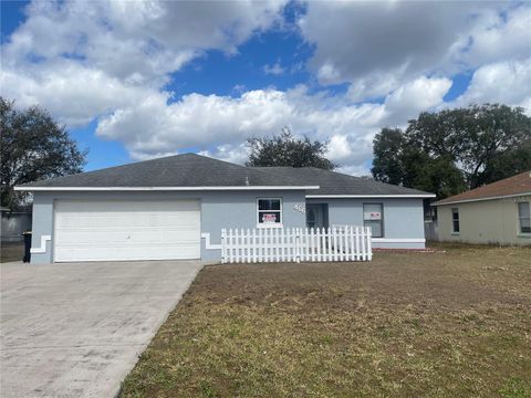 Photo of 466 Flamingo Court, Kissimmee, FL 34759 (MLS # S5143926)