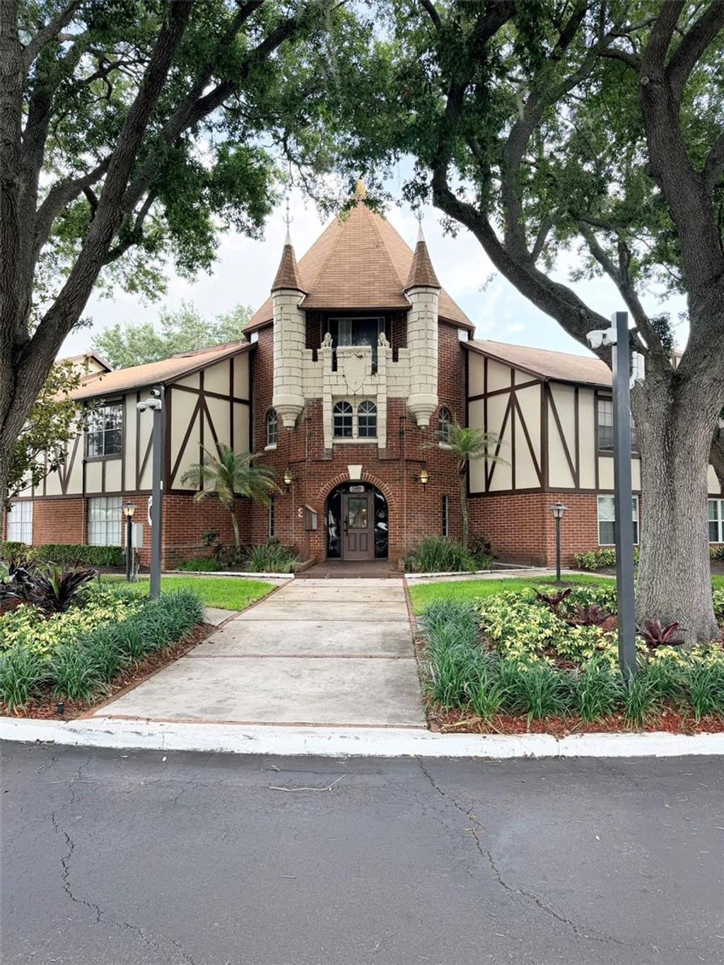 Photo of 5343 Hansel Avenue #F4, Orlando, FL 32809 (MLS # O6409114)