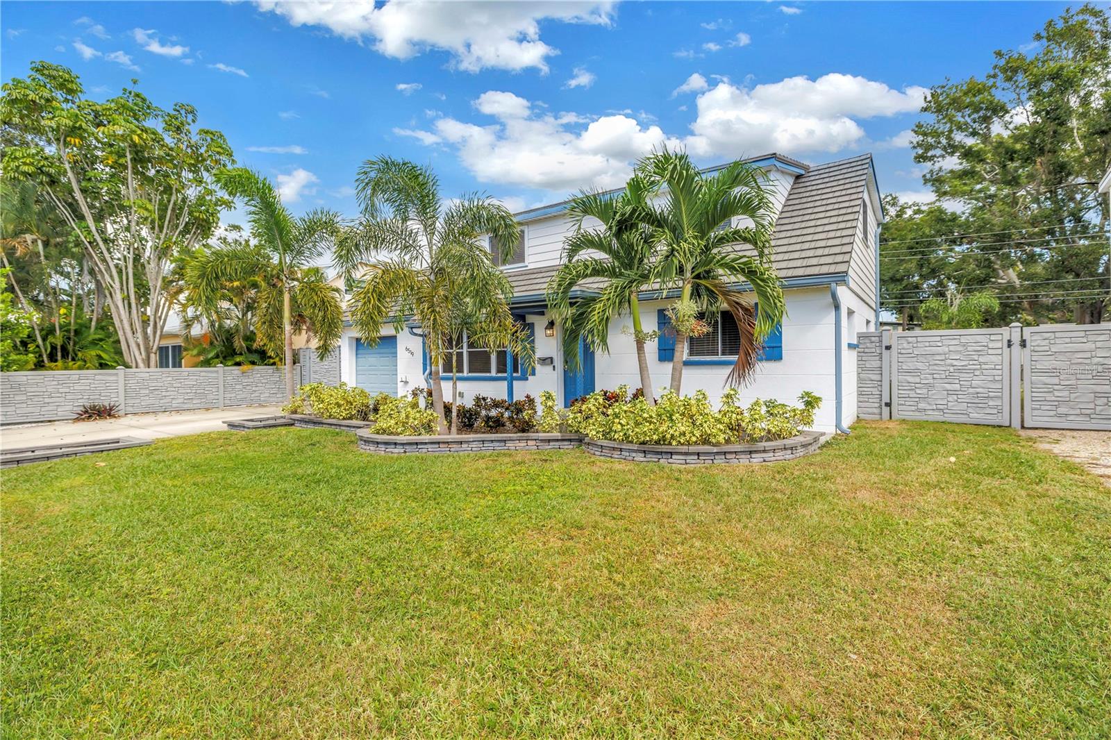 FAIRVIEW ESTATES - Residential Lease