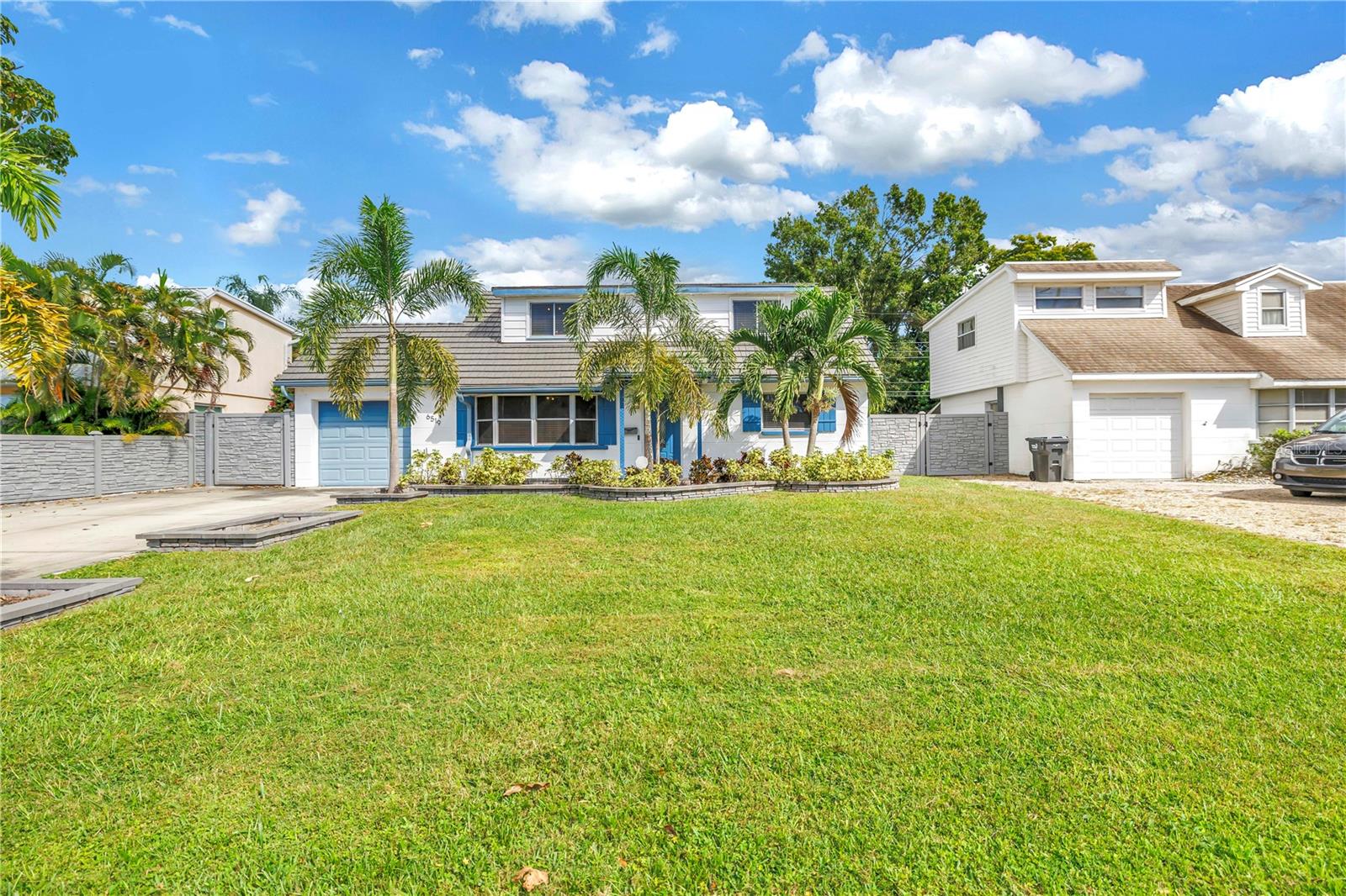 FAIRVIEW ESTATES - Residential Lease