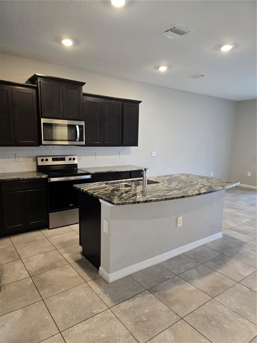 BAY LNDG PH 2A - Residential