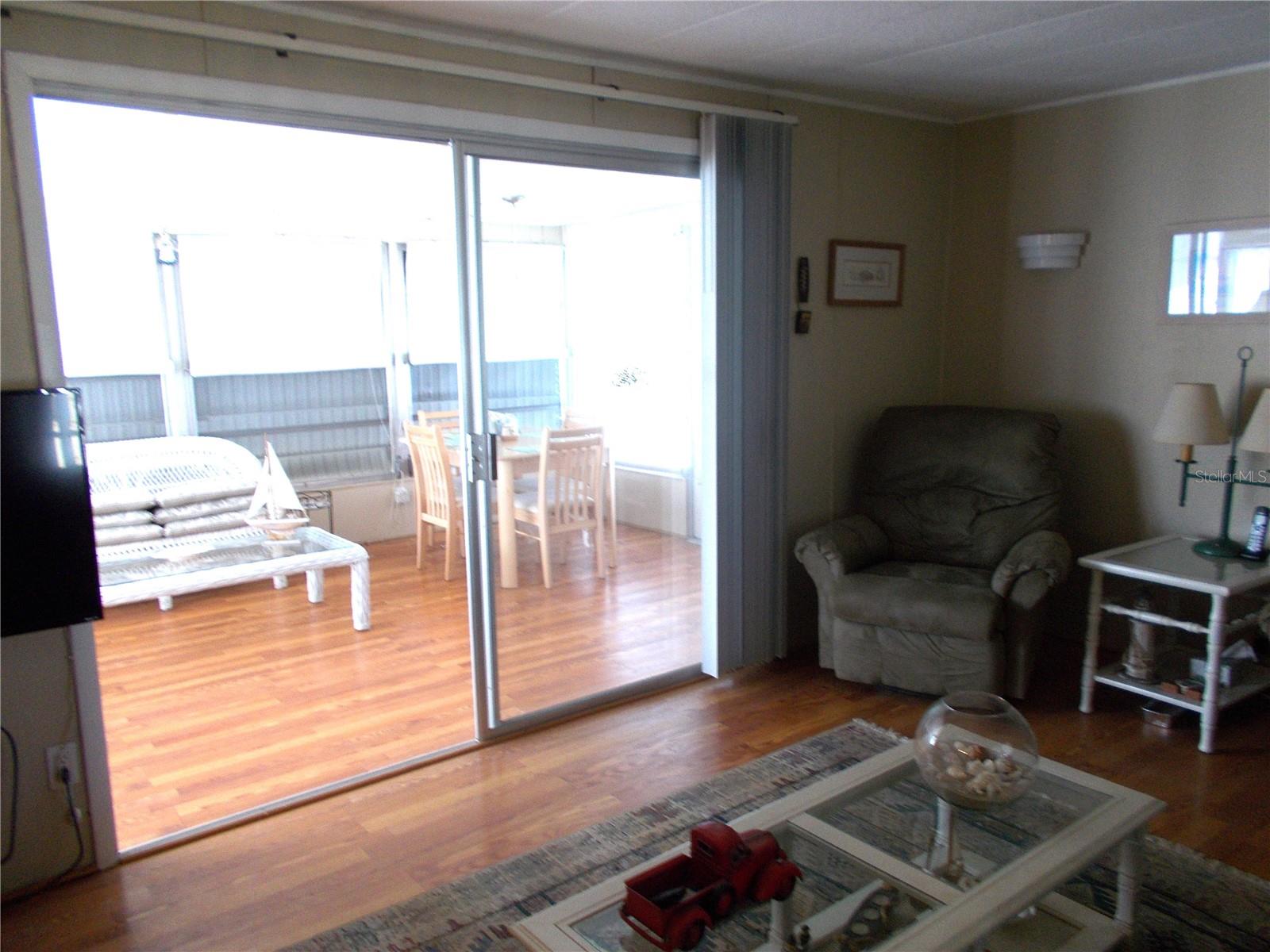 HOLIDAY PARK - Residential