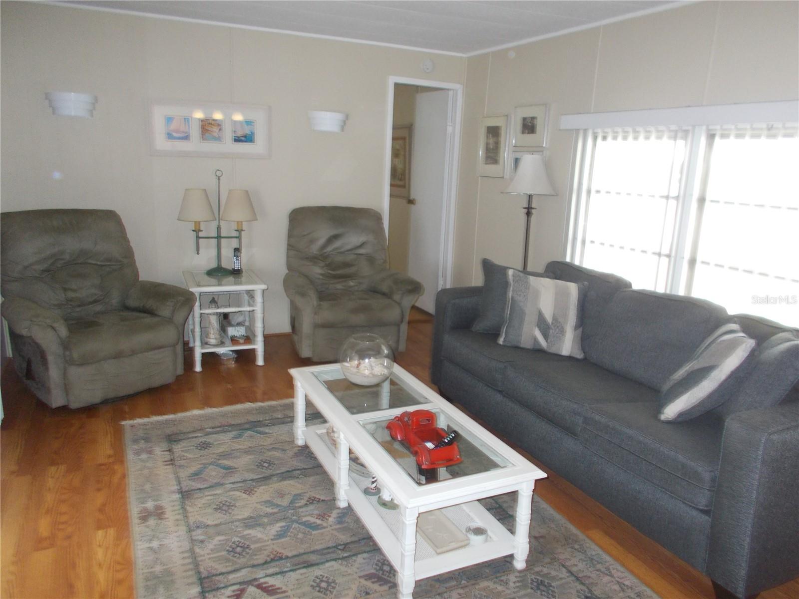 HOLIDAY PARK - Residential