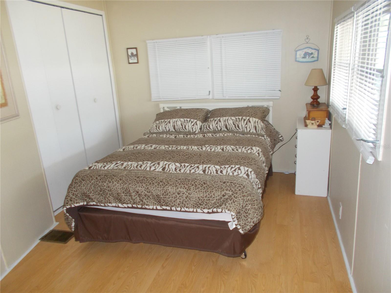 HOLIDAY PARK - Residential