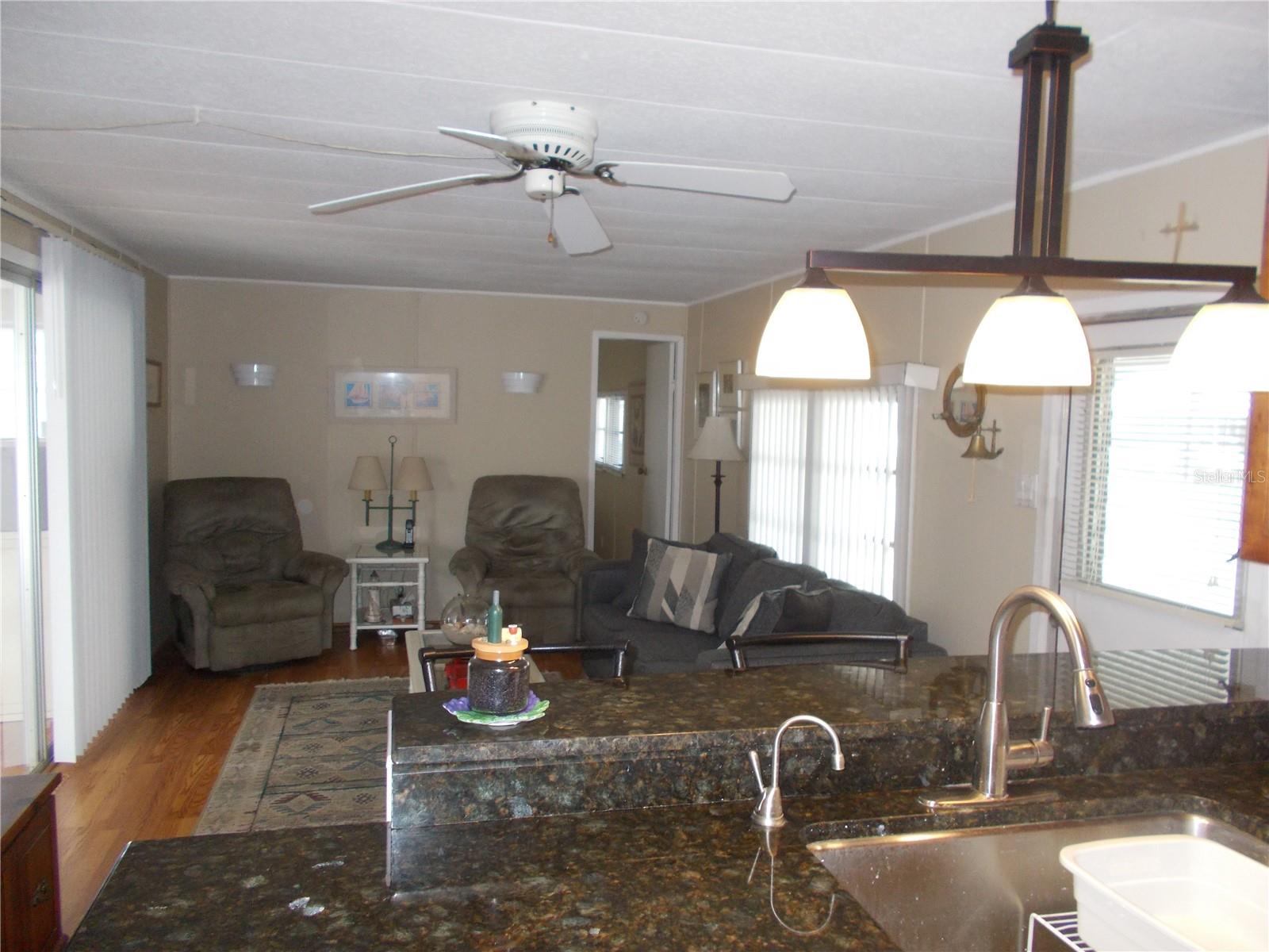 HOLIDAY PARK - Residential