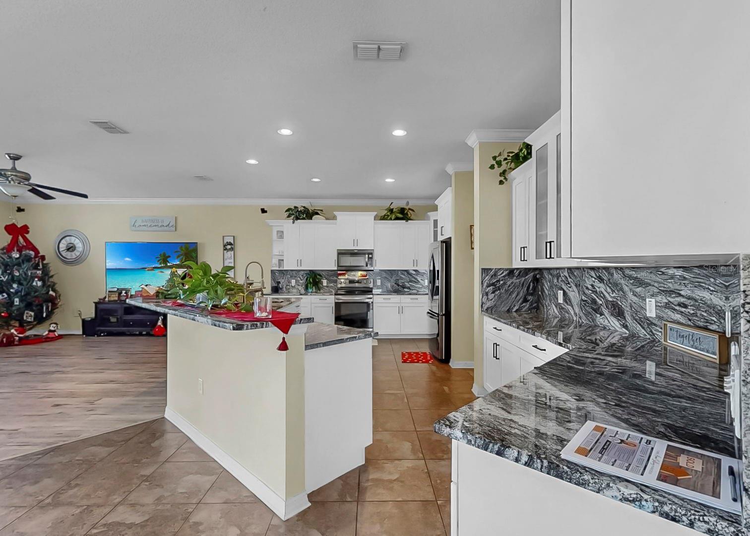 HARBOUR ISLES PH 1 - Residential