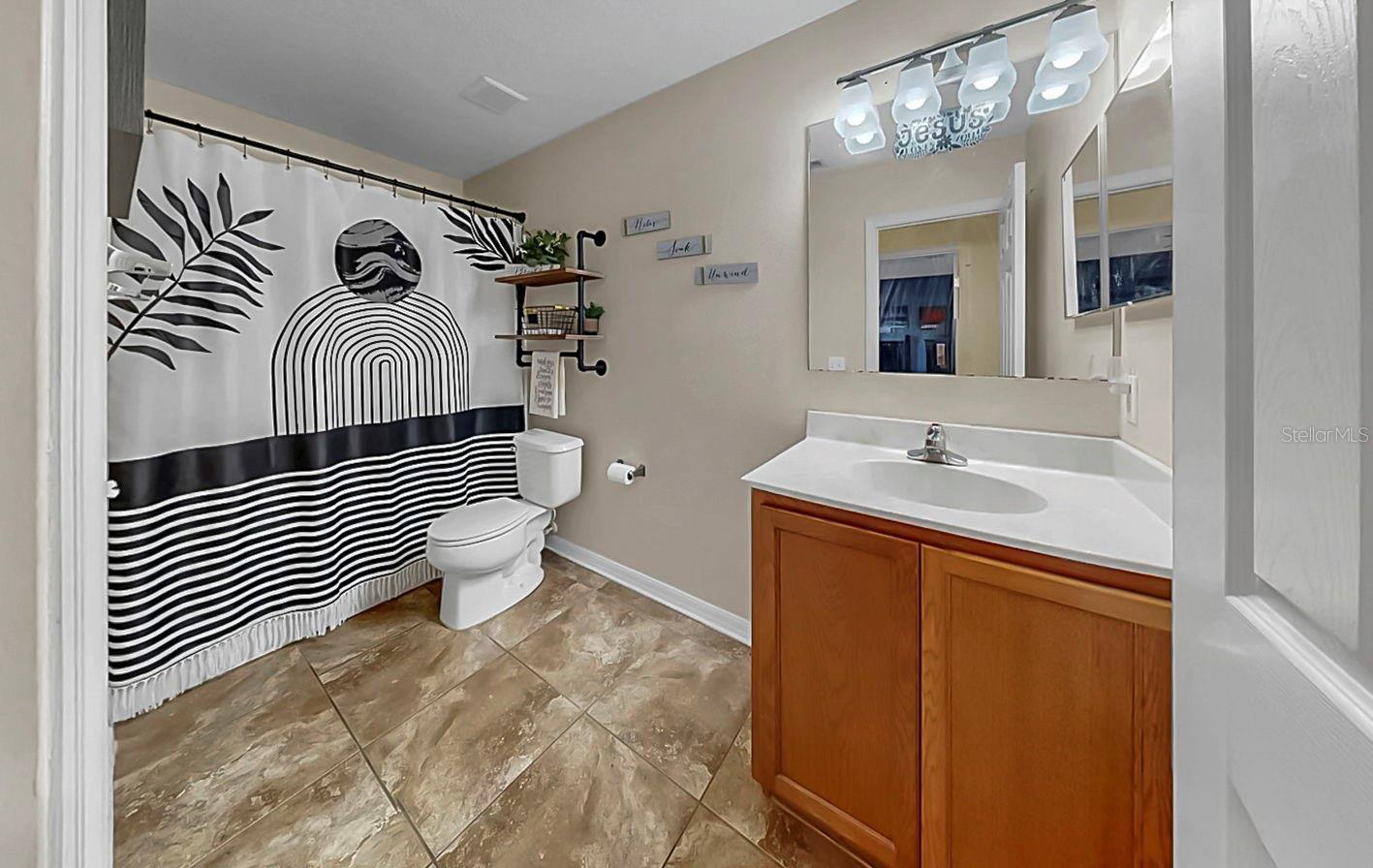 HARBOUR ISLES PH 1 - Residential