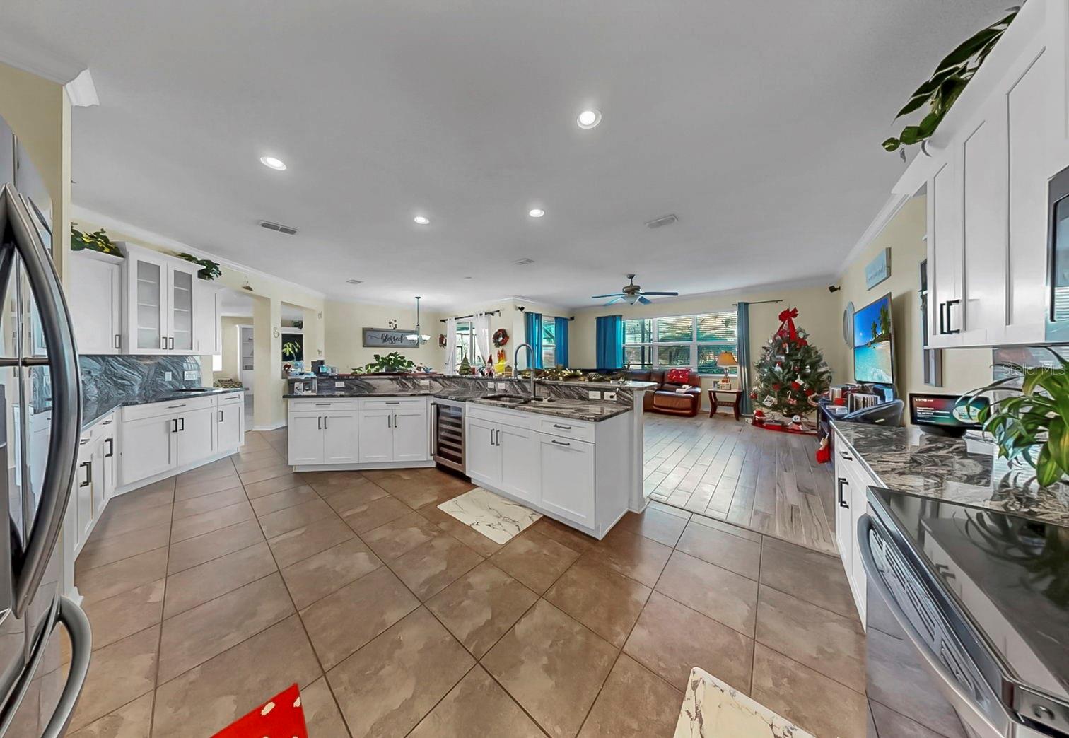 HARBOUR ISLES PH 1 - Residential