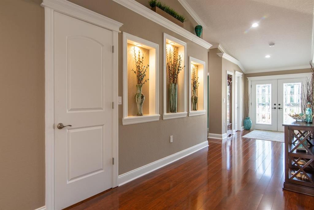 ISLAND ESTATES OF CLEARWATER - Residential