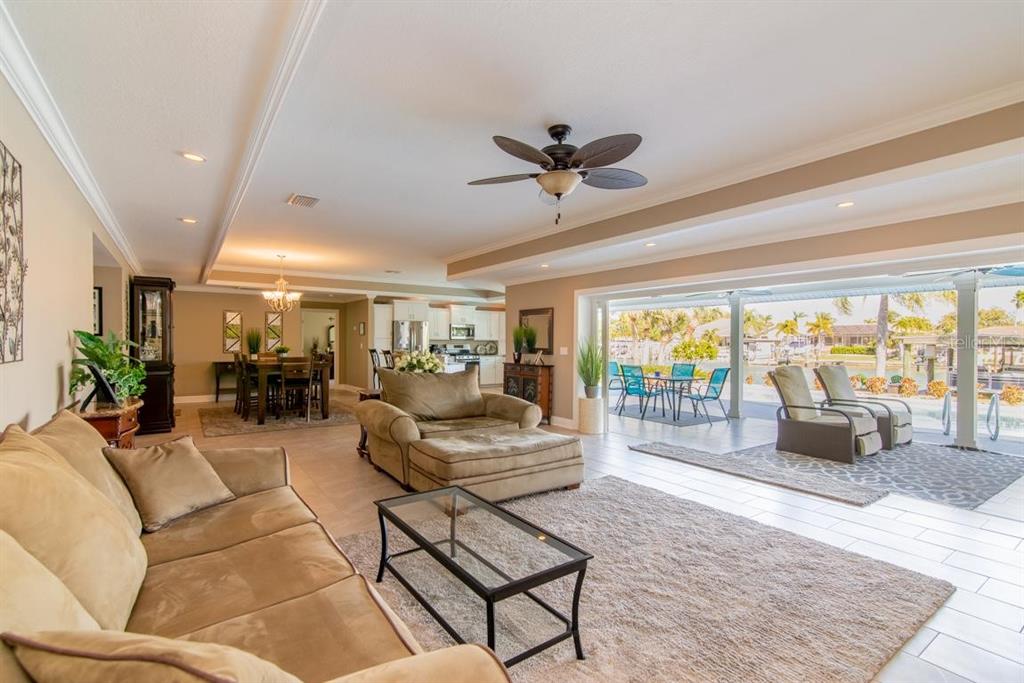 ISLAND ESTATES OF CLEARWATER - Residential